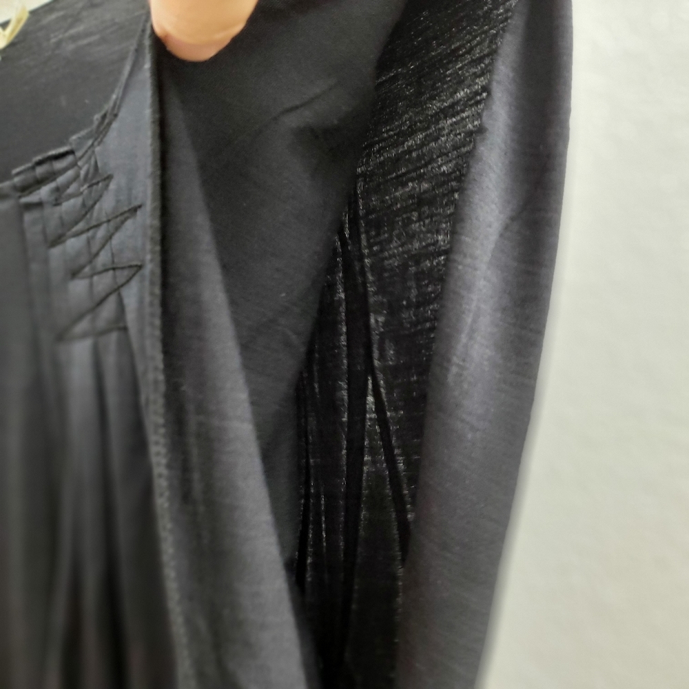 Leon Max Asymmetrical Flutter Sleeve Top T205 - image 5